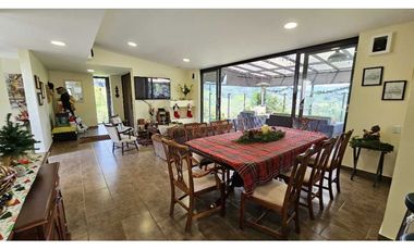 VENDO FINCA EN SUBACHOQUE A PUERTA CERRADA (IC)