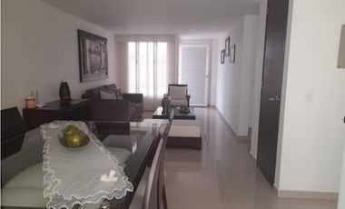 Se vende casa esquinera en conjunto cerrado Las Mercedes Palmira