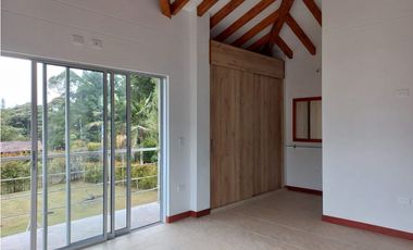 CASA CAMPESTRE EN VENTA EL CARMEN DE VIBORAL, ANTIOQUIA