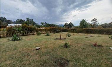 CASA CAMPESTRE EN VENTA EL CARMEN DE VIBORAL, ANTIOQUIA