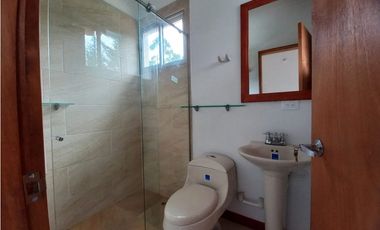 CASA CAMPESTRE EN VENTA EL CARMEN DE VIBORAL, ANTIOQUIA