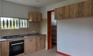 CASA CAMPESTRE EN VENTA EL CARMEN DE VIBORAL, ANTIOQUIA