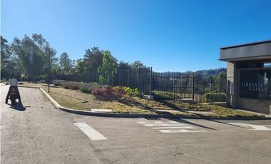 Lote en venta el Retiro sector fizebad en parcelación 1.842 m2