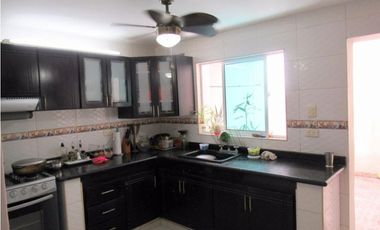 Se vende casa en Jardín Santa Marta