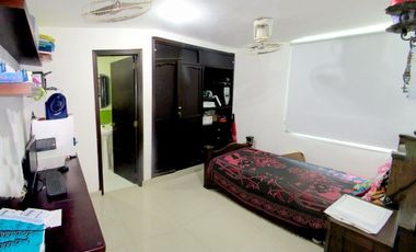 Se vende casa en Jardín Santa Marta