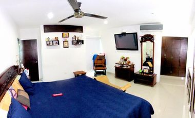 Se vende casa en Jardín Santa Marta