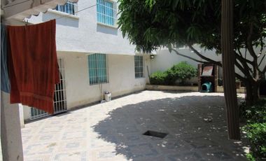 Se vende casa en Jardín Santa Marta