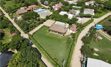 VENTA LOTE con PISCINA Y KIOSKO en VILLAS DEL PALMAR TURBACO BOLIVAR