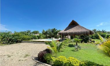 VENTA LOTE con PISCINA Y KIOSKO en VILLAS DEL PALMAR TURBACO BOLIVAR