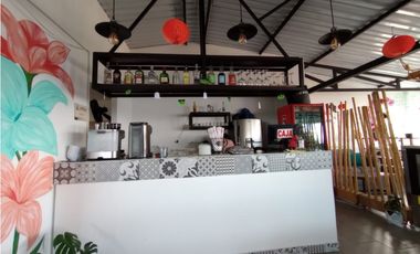 SE VENDE RESTAURANTE EN FUNCIONAMIENTO EN LINDO MUNICIPIO DEL QUINDIO