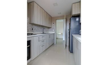 SE VENDE APARTAMENTO EN LA ZONA DE ALTOS DE RIOMAR