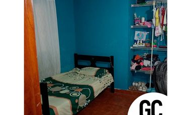 Se vende Casa / Soledad 2000, Soledad