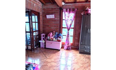 Casa Campestre en Venta Sector la Brisas Sabaneta Antioquia