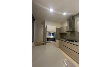 SE VENDE APARTAMENTO EN EL GOLF
