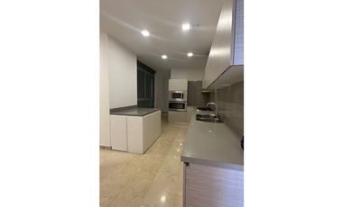 SE VENDE APARTAMENTO EN EL GOLF