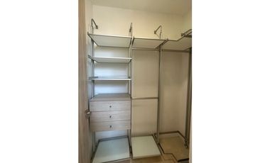 SE VENDE APARTAMENTO EN EL GOLF