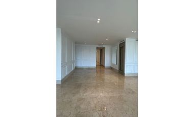 SE VENDE APARTAMENTO EN EL GOLF