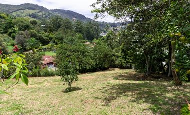 Súper lote en venta en la Tablacita, la Estrella, por la Variante. MGE