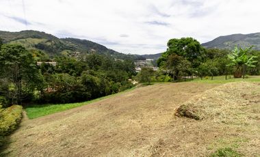 Súper lote en venta en la Tablacita, la Estrella, por la Variante. MGE