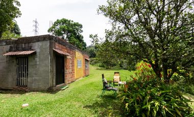 Súper lote en venta en la Tablacita, la Estrella, por la Variante. MGE