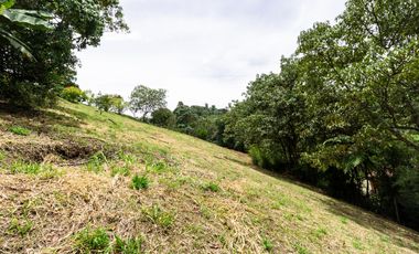 Súper lote en venta en la Tablacita, la Estrella, por la Variante. MGE