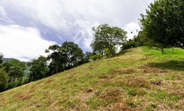 Súper lote en venta en la Tablacita, la Estrella, por la Variante. MGE
