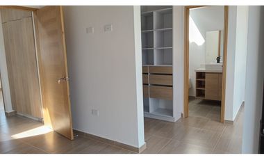 Venta de casa moderna en La Ceja, Antioquia