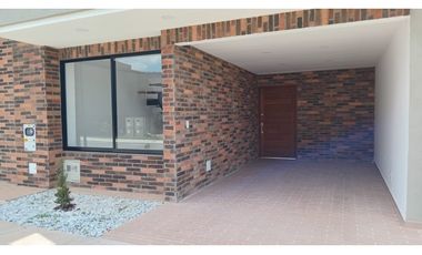 Venta de casa moderna en La Ceja, Antioquia