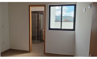Venta de casa moderna en La Ceja, Antioquia