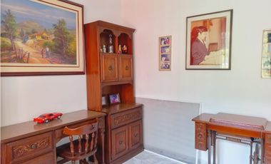 Maat vende Casa en conjunto cerrado-Villeta. 230M2 $550 Millones