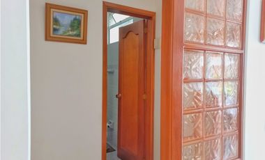 Maat vende Casa en conjunto cerrado-Villeta. 230M2 $550 Millones
