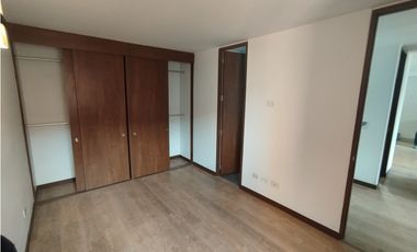 SE VENDE  APARTAMENTO EN LUCCA LA TOSCANA ARRENDADO.