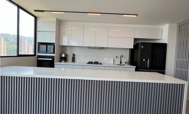 Amoblado Espectacular Apartamento de lujo Poblado - Medellín.