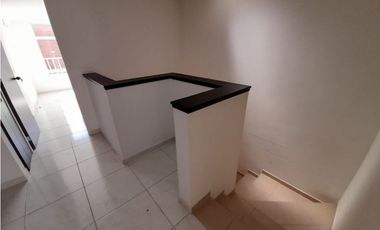 Se vende casa en conjunto cerrado Barrio Las Mercedes Palmira Valle