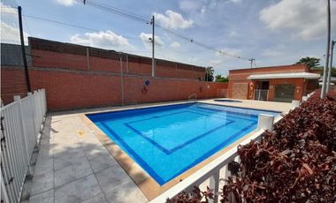 Se vende casa en conjunto cerrado Barrio Las Mercedes Palmira Valle