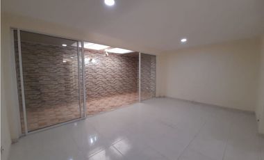 Se vende casa en conjunto cerrado Barrio Las Mercedes Palmira Valle