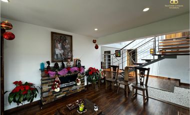 SE VENDE MAGNFICA CASA EN VILLAS DE YERBABUENA