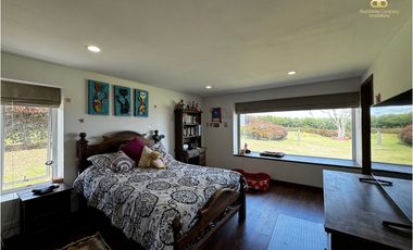 SE VENDE MAGNFICA CASA EN VILLAS DE YERBABUENA