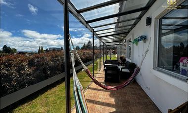 SE VENDE MAGNFICA CASA EN VILLAS DE YERBABUENA