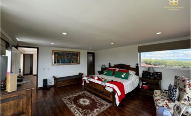 SE VENDE MAGNFICA CASA EN VILLAS DE YERBABUENA