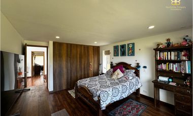 SE VENDE MAGNFICA CASA EN VILLAS DE YERBABUENA