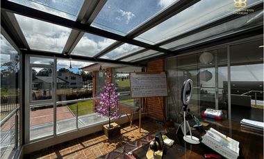 SE VENDE MAGNFICA CASA EN VILLAS DE YERBABUENA