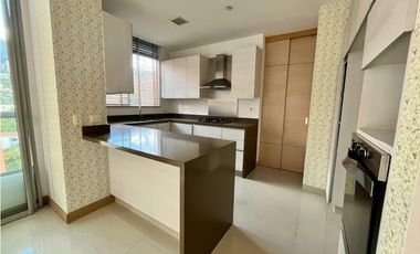 Venta Apartamento - Milla de Oro - Medellín