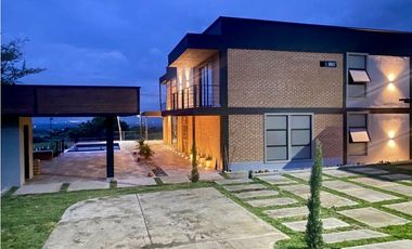 Finca de lujo amoblada en venta - Santa Elena El Cerrito Valle