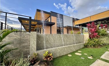 Finca de lujo amoblada en venta - Santa Elena El Cerrito Valle