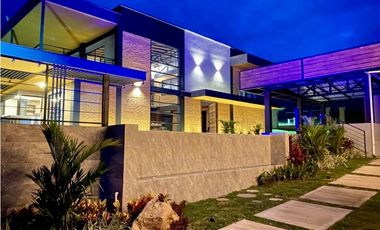 Finca de lujo amoblada en venta - Santa Elena El Cerrito Valle