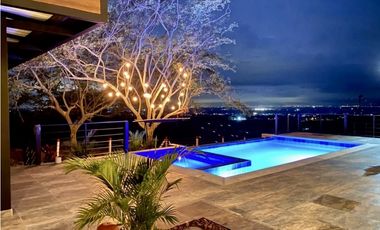 Finca de lujo amoblada en venta - Santa Elena El Cerrito Valle