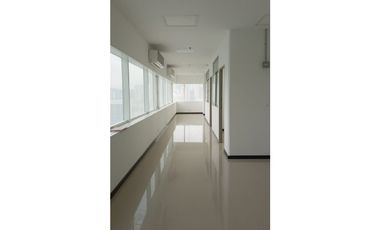 OFICINA EN VENTA MANILA MEDELLIN