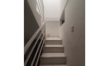 APARTAMENTO DUPLEX EN VENTA, BARRIO ESPAÑA, CARTAGENA