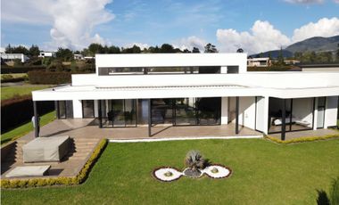 casa finca campestre en venta vía Rionegro la Ceja Antioquia c33 lc